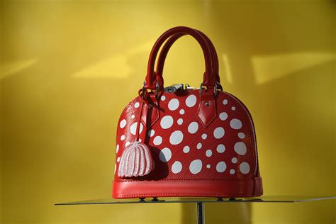 louis vuitton kusuma|Louis Vuitton yayoi kusama collection.